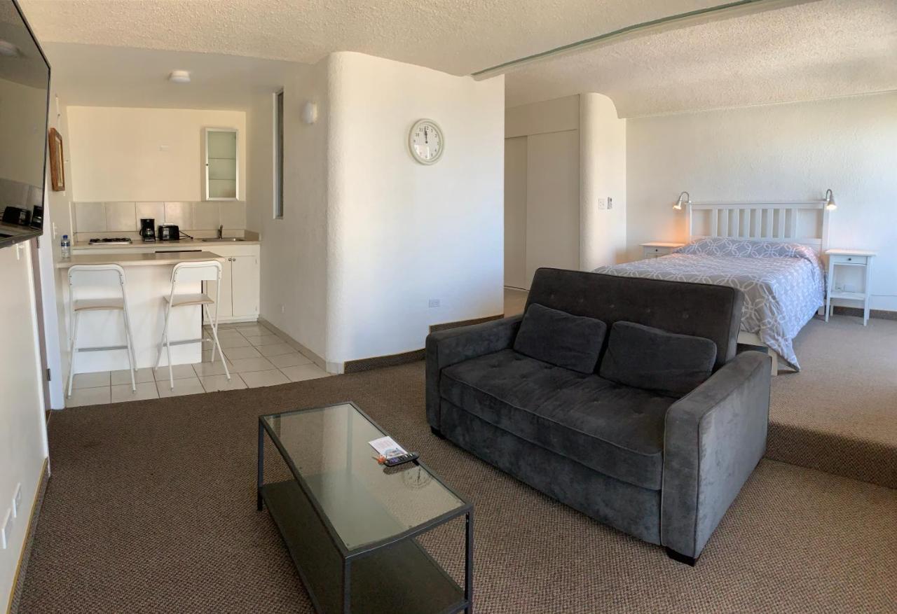 Dali Suites Hotel Tijuana Exteriör bild