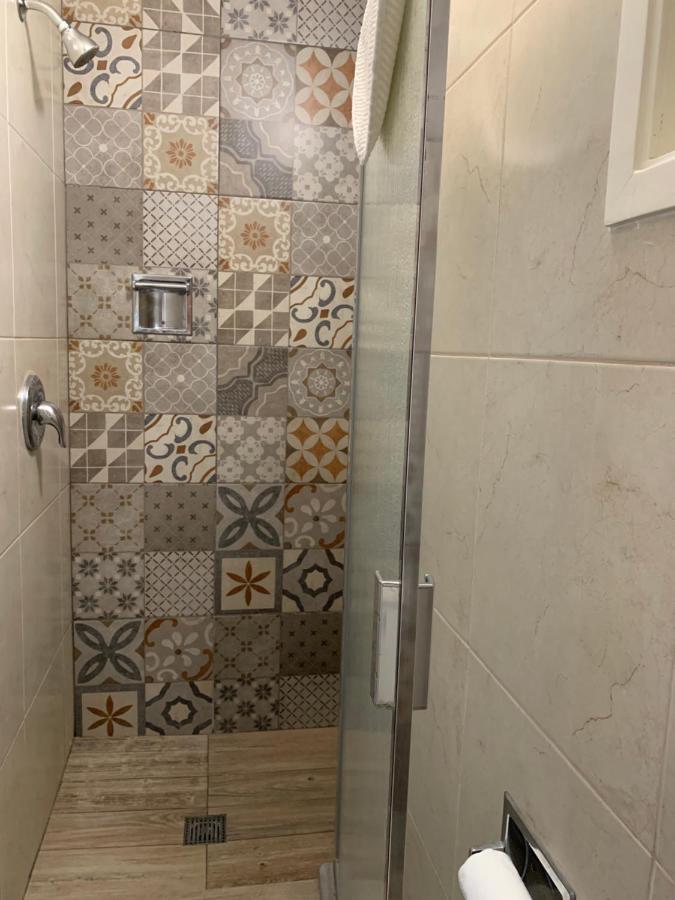 Dali Suites Hotel Tijuana Exteriör bild