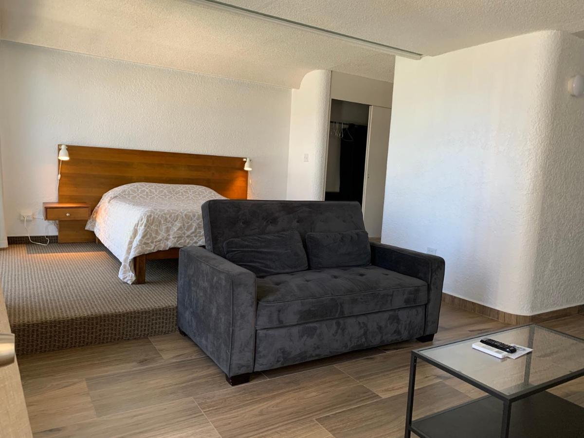 Dali Suites Hotel Tijuana Exteriör bild