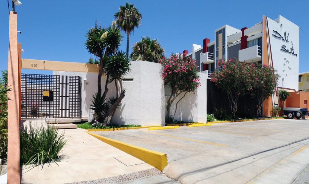 Dali Suites Hotel Tijuana Exteriör bild
