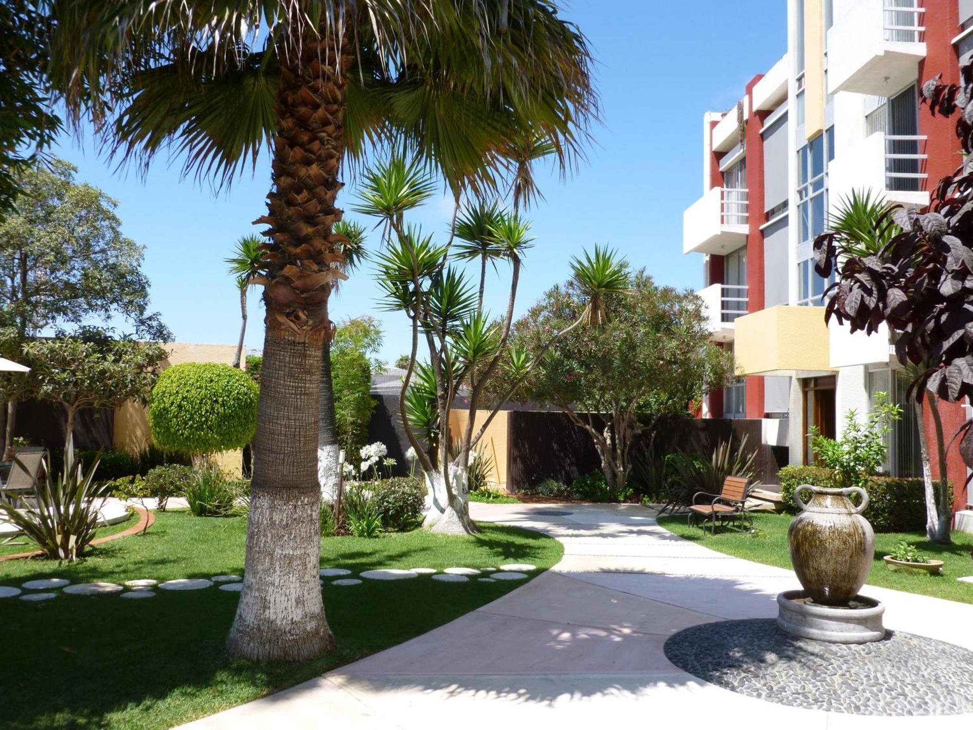 Dali Suites Hotel Tijuana Exteriör bild