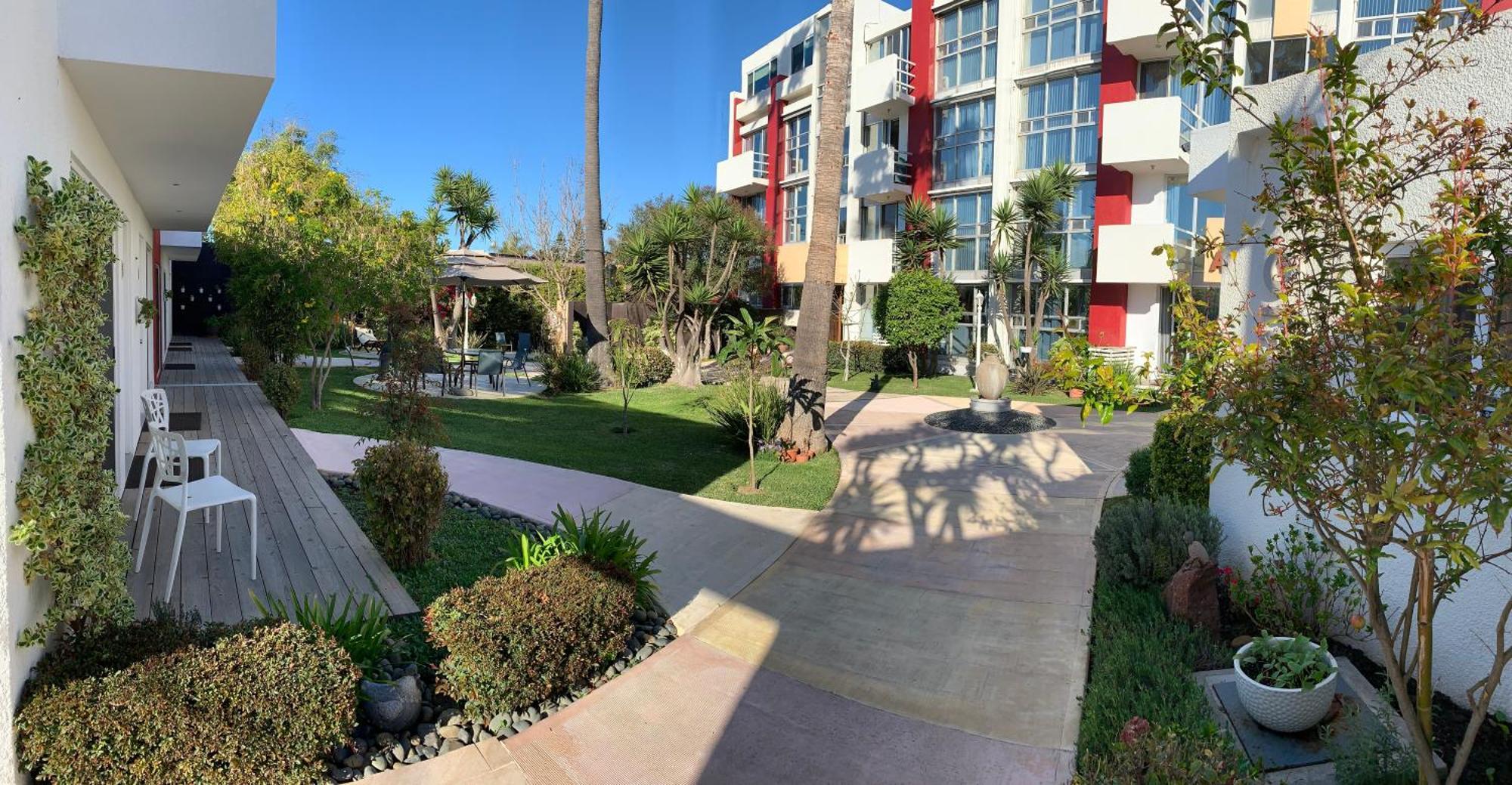 Dali Suites Hotel Tijuana Exteriör bild